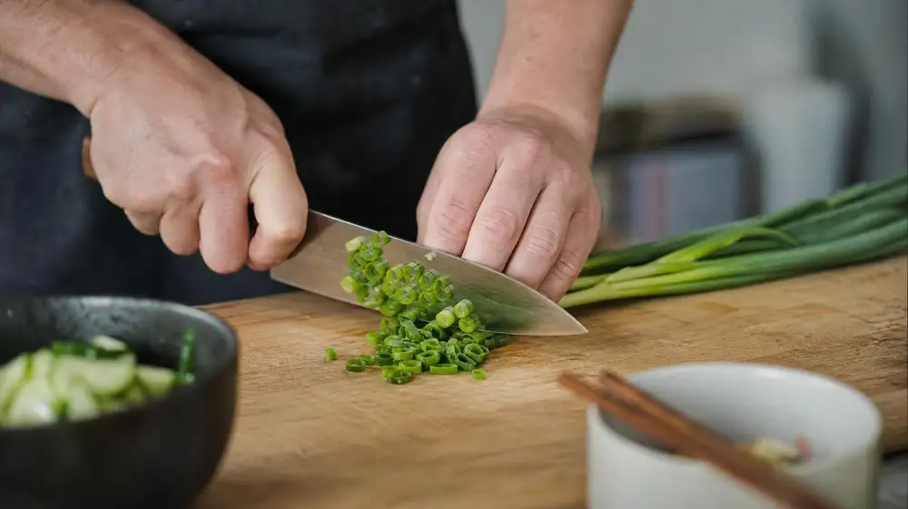 Best Japanese Knife for Home Cooks: A UK Buying Guide