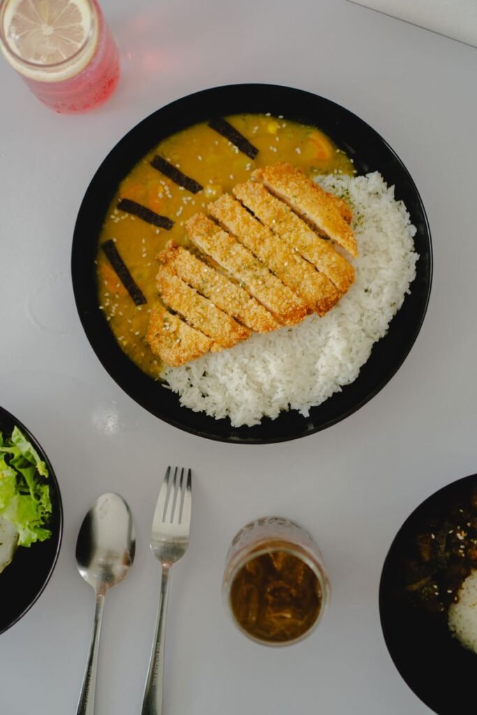Teriyaki Chicken Bowl: Sticky Chicken Over Rice