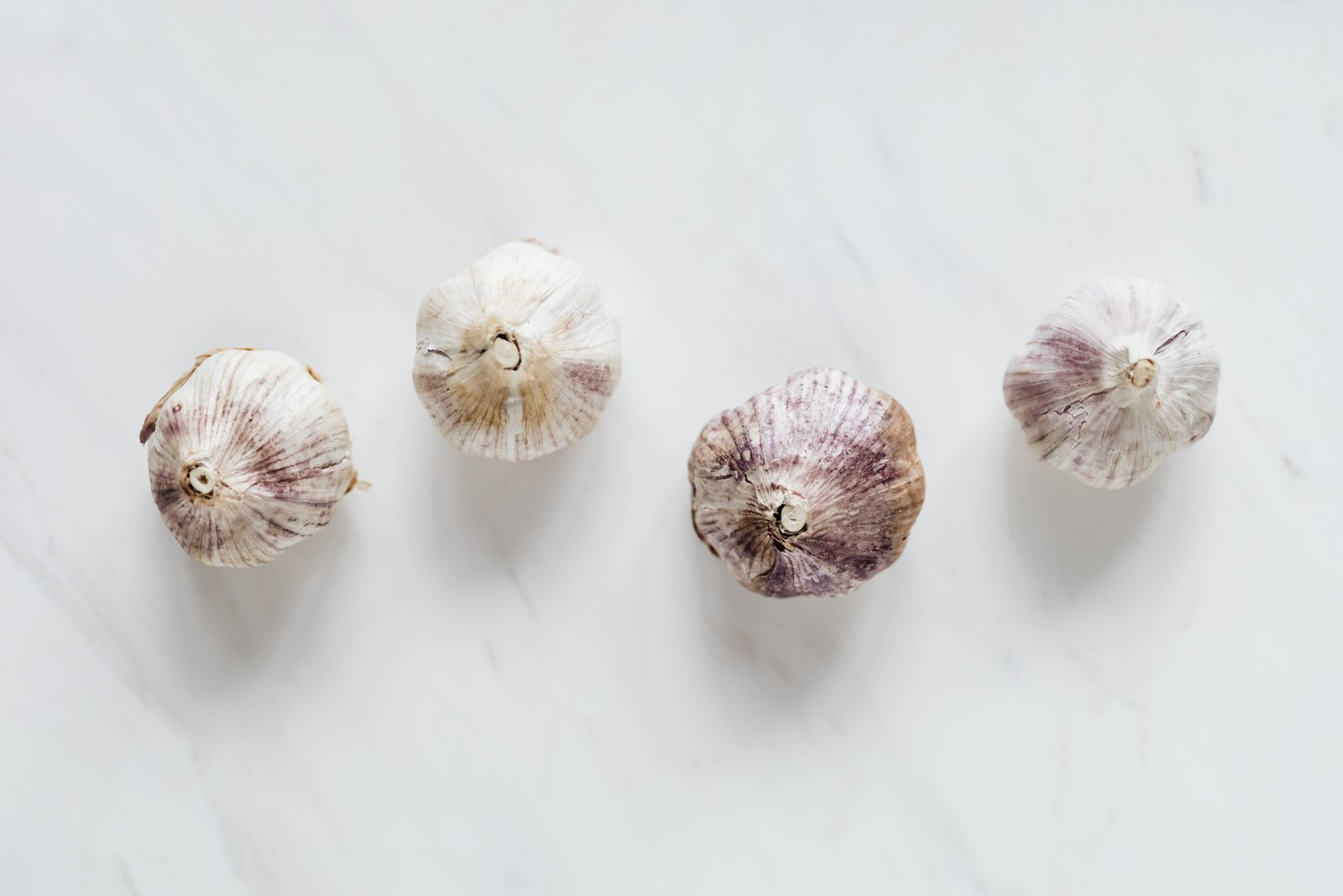 How to Store Fresh Ginger and Garlic So They Last